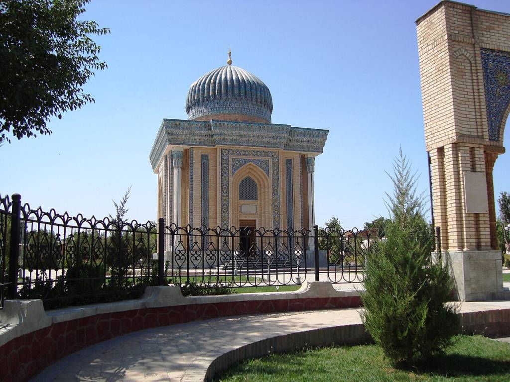 Abu Mansur Moturidiy yashagan davr ilmiy muhiti