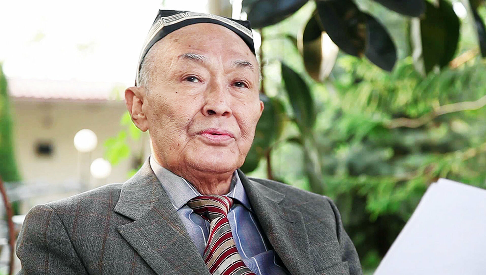 Abdulla Oripovning "Jannatga yo‘l" kitobi