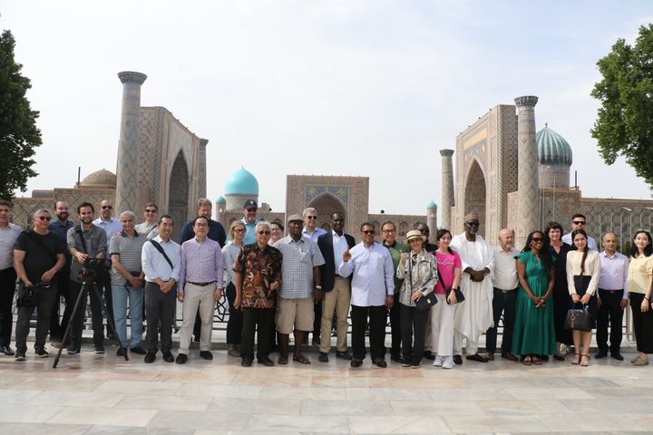 “Deklaratsiyalar muloqoti” Samarqandda davom etdi