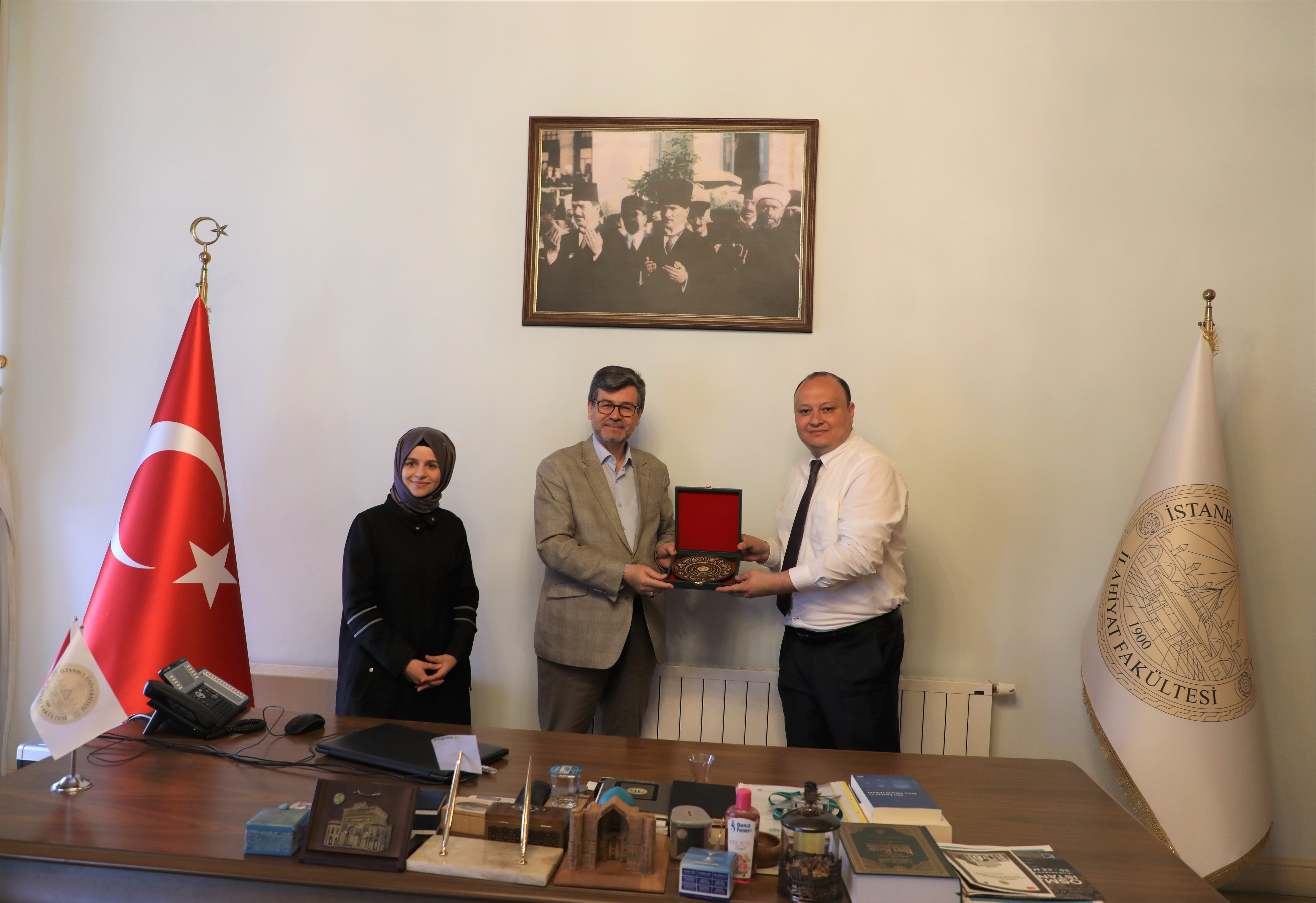 Akademiya vakillarining Istanbul universitetiga tashrifi samarali davom etmoqda