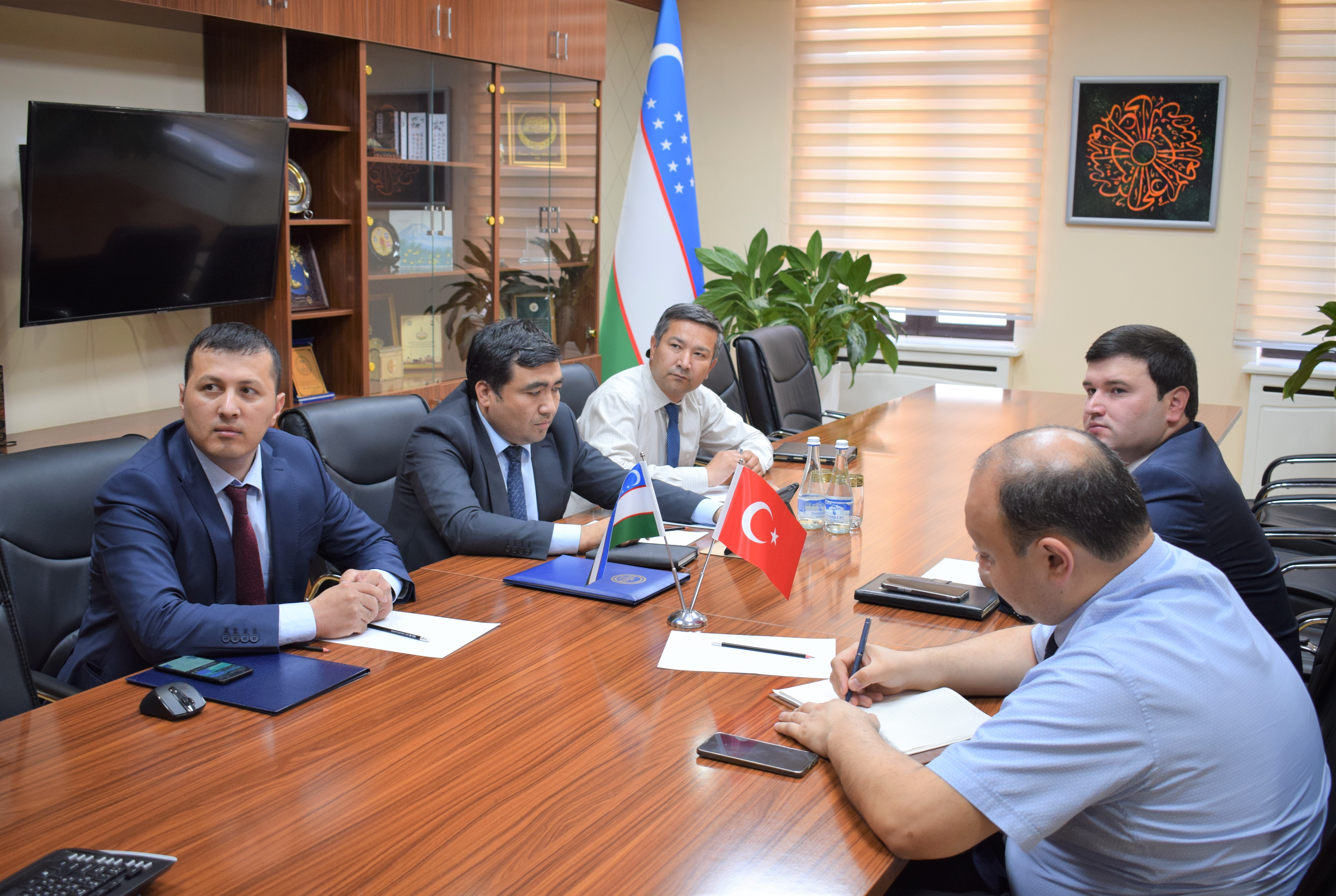 Hamkorlik aloqalari davom etmoqda