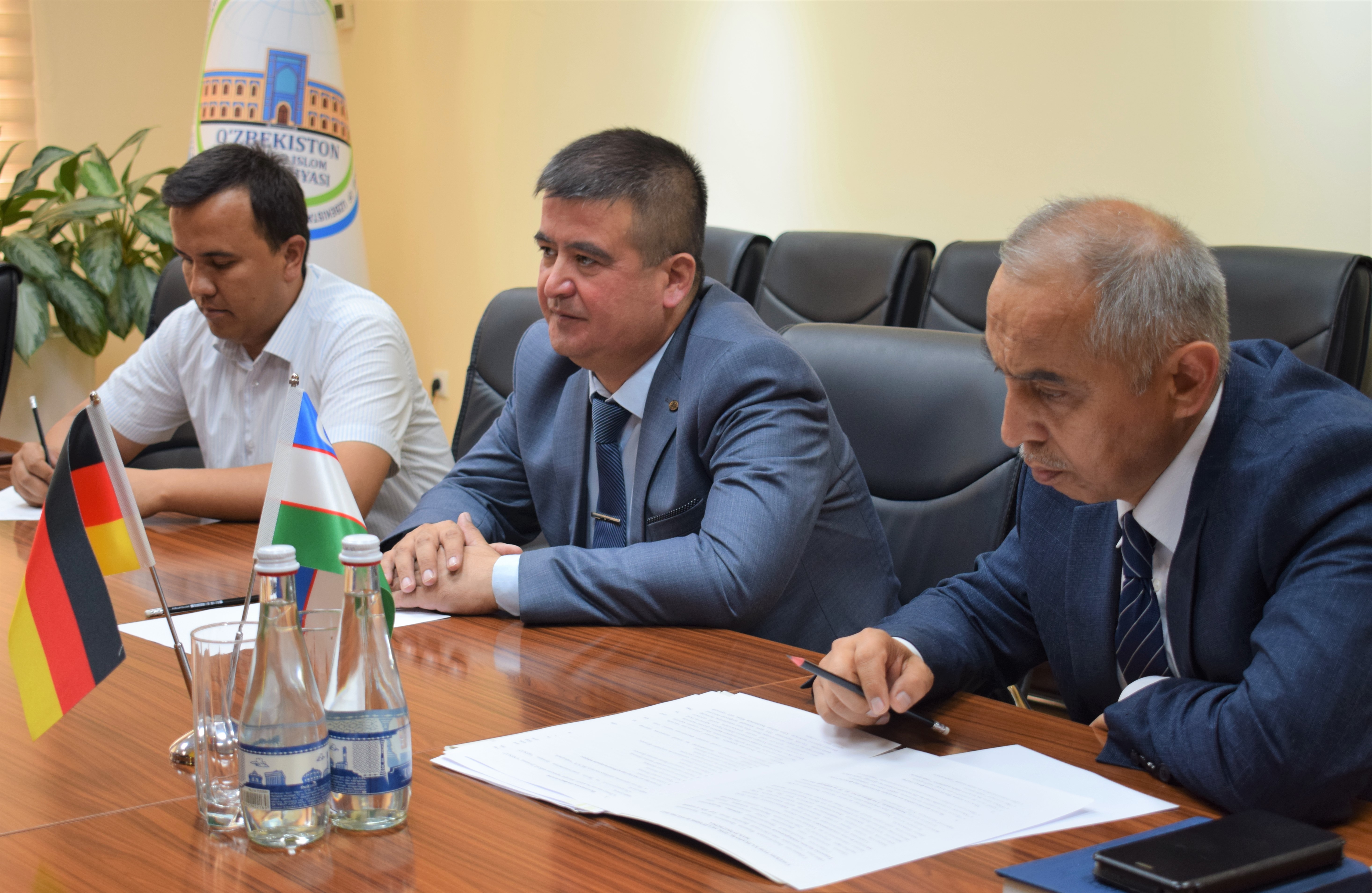 Xalqaro hamkorlik aloqalari muhokama etildi