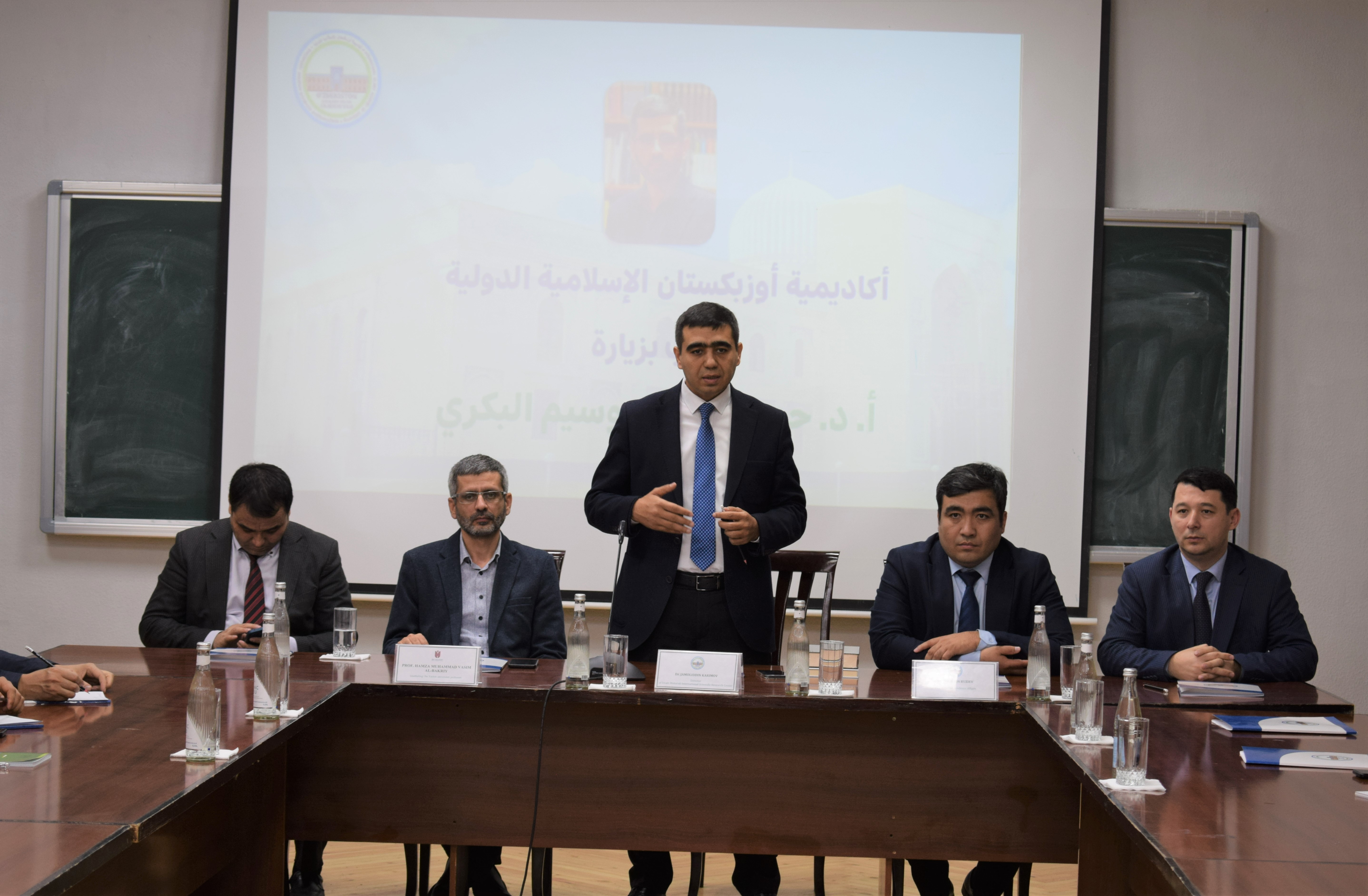 Kalom va islom falsafasining yetuk olimi bilan uchrashuv