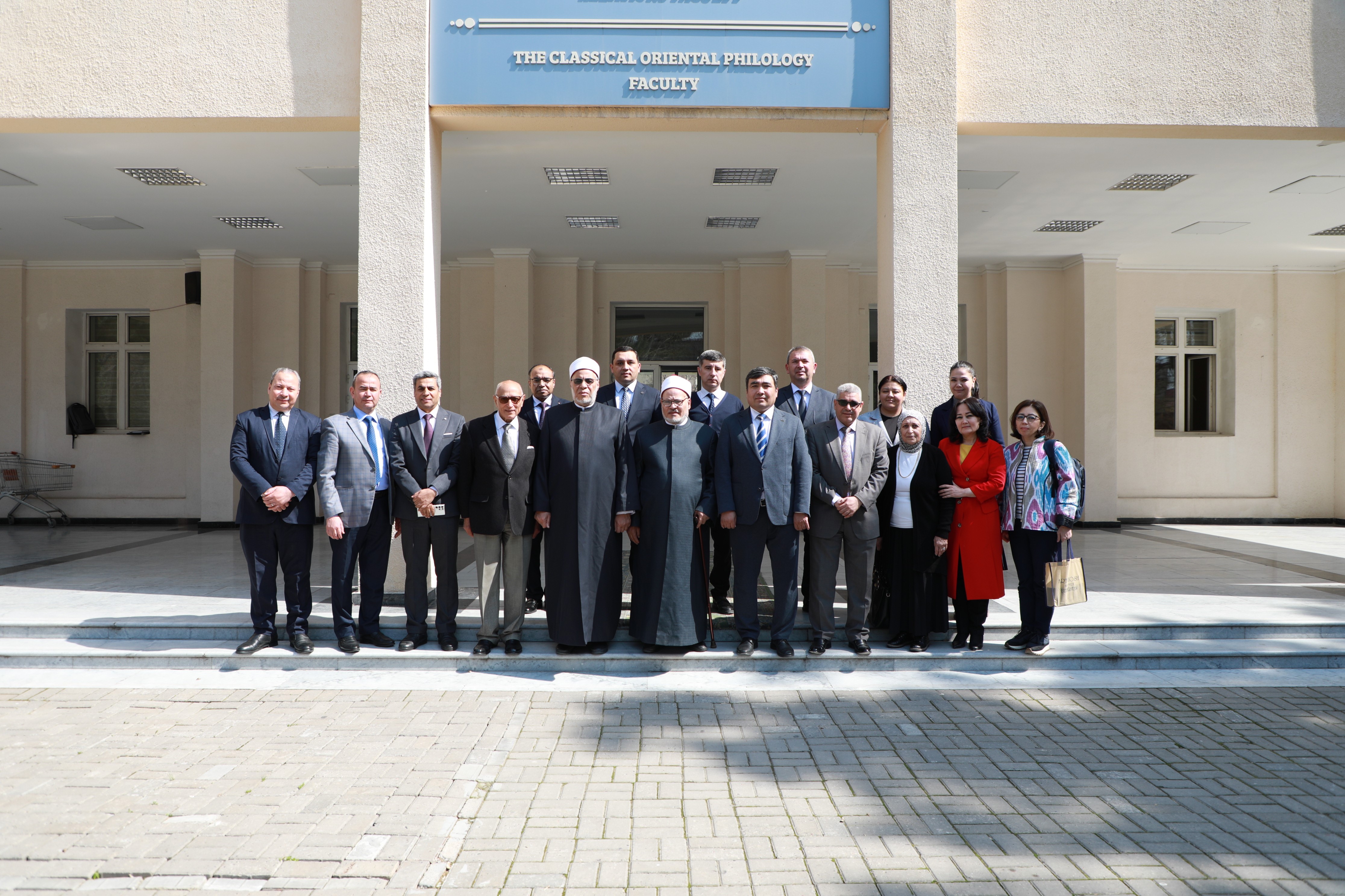 Akademiyada Al-Azhar universiteti vakillari ishtirokida ilmiy seminar o‘tkazildi