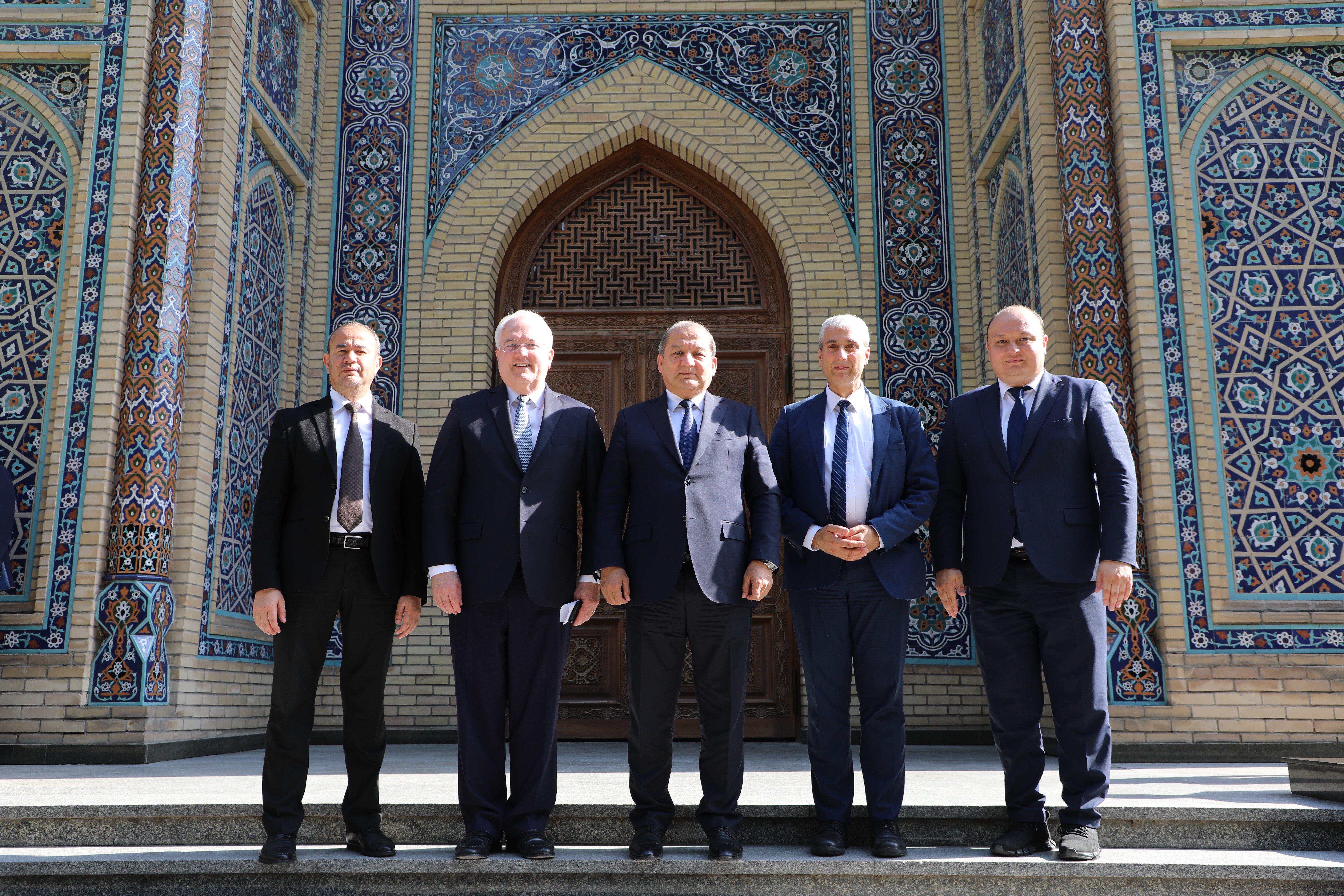 AQSh bilan kelgusidagi hamkorlik aloqalari muhokama qilindi