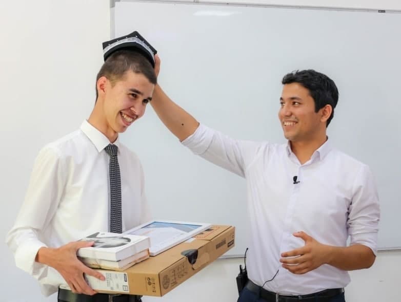 The student of the Academy became the winner of the English Science Olympiad