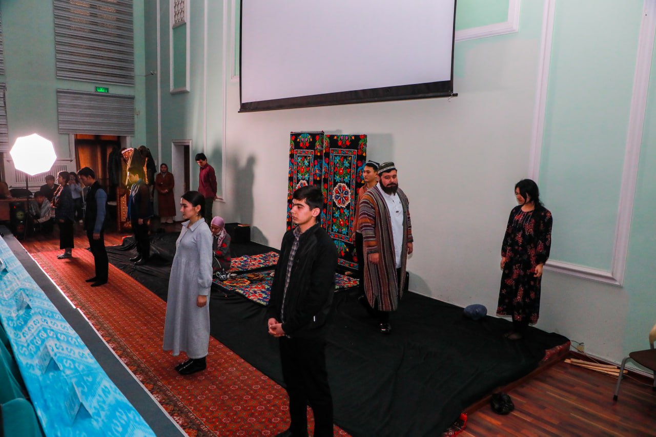 Theatrical Performances: Celebrating Tolerance and Unity