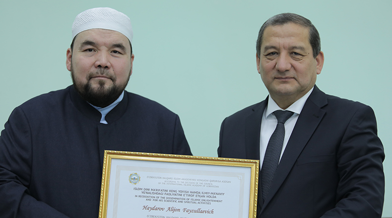 Shayx Alijon Haydarov O‘zbekiston xalqaro islom akademiyasi Faxriy doktori