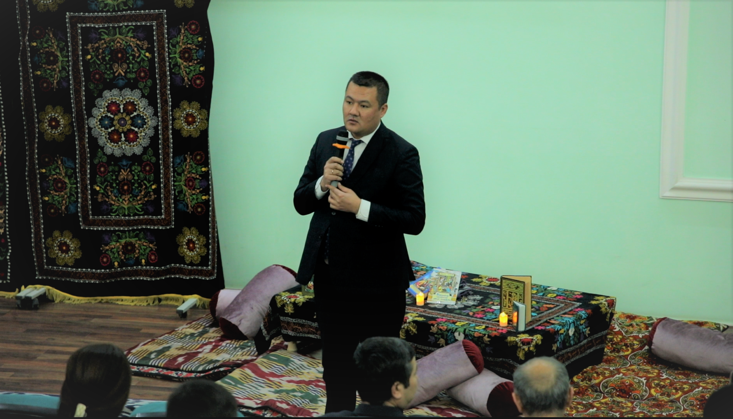 Bobur hazratlarini yod etib…