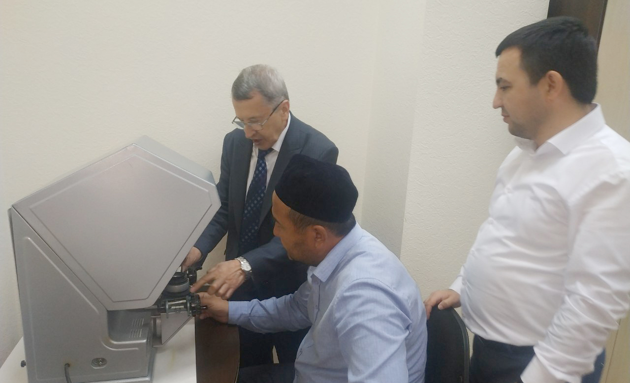 Akademiya magistrantlariga sayyor dars o‘tkazildi