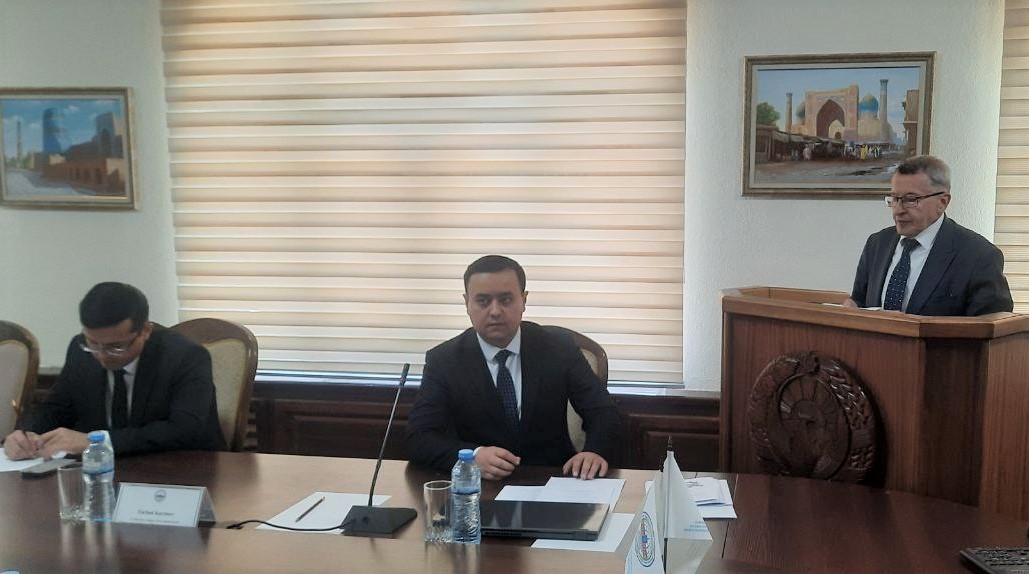 Akademiya ilmiy anjumanlar davom etmoqda