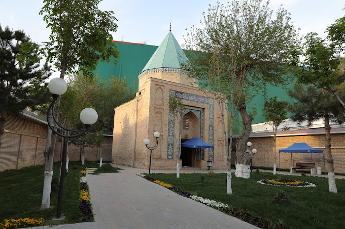 Alloma xotirasi yod etilib, ehson dasturxoni yozildi