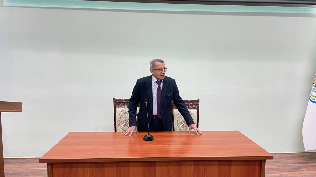 Akademiya professor-o‘qituvchilari uchun o‘quv seminarlari o‘tkazilmoqda