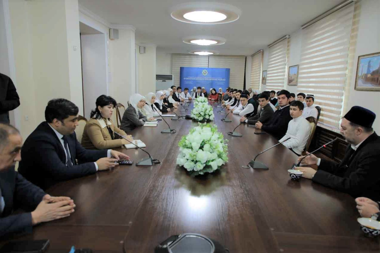 Akademiyada Toshkent shahar bosh imom-xatibi bilan uchrashuv bo‘lib o‘tdi