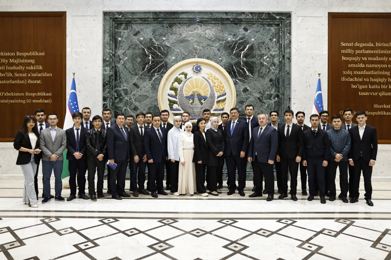 Akademiya talabalari Oliy Majlis Senati faoliyati bilan tanishdilar