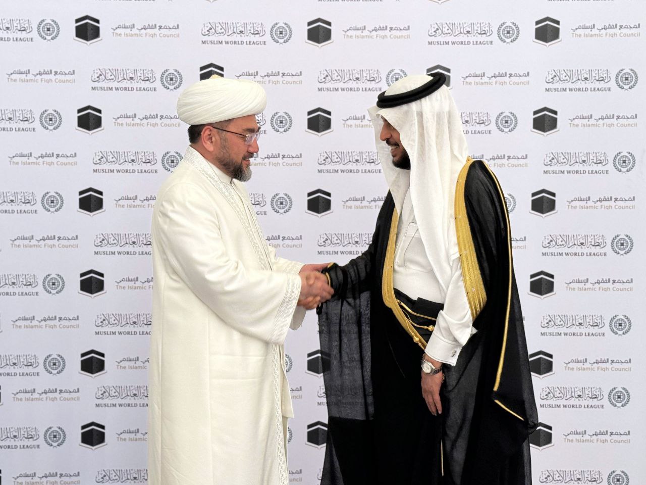 Muftiy hazratlari Islomiy fiqh akademiyasi aʼzoligiga qabul qilindilar