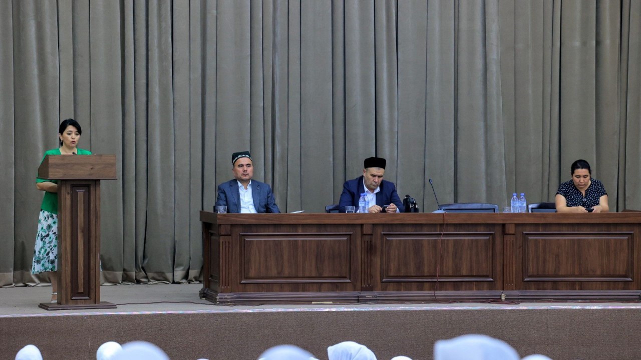 Namangan viloyatida faoliyat olib borayotgan rasmiy otinoyilar bilan uchrashuv boʻlib oʻtdi