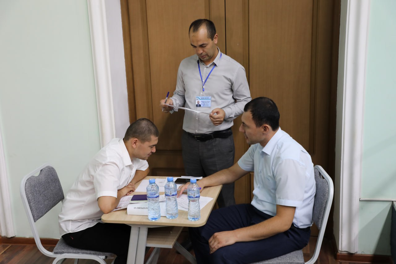 Akademiyada ko‘zi ojiz abituriyentlar uchun kirish imtihonlari bo‘lib o‘tdi