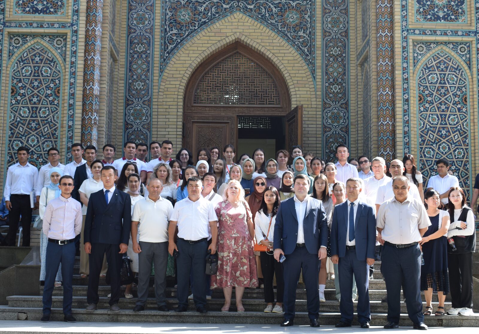 Mehmonlarga Akademiyaning turizm salohiyati taqdim etildi