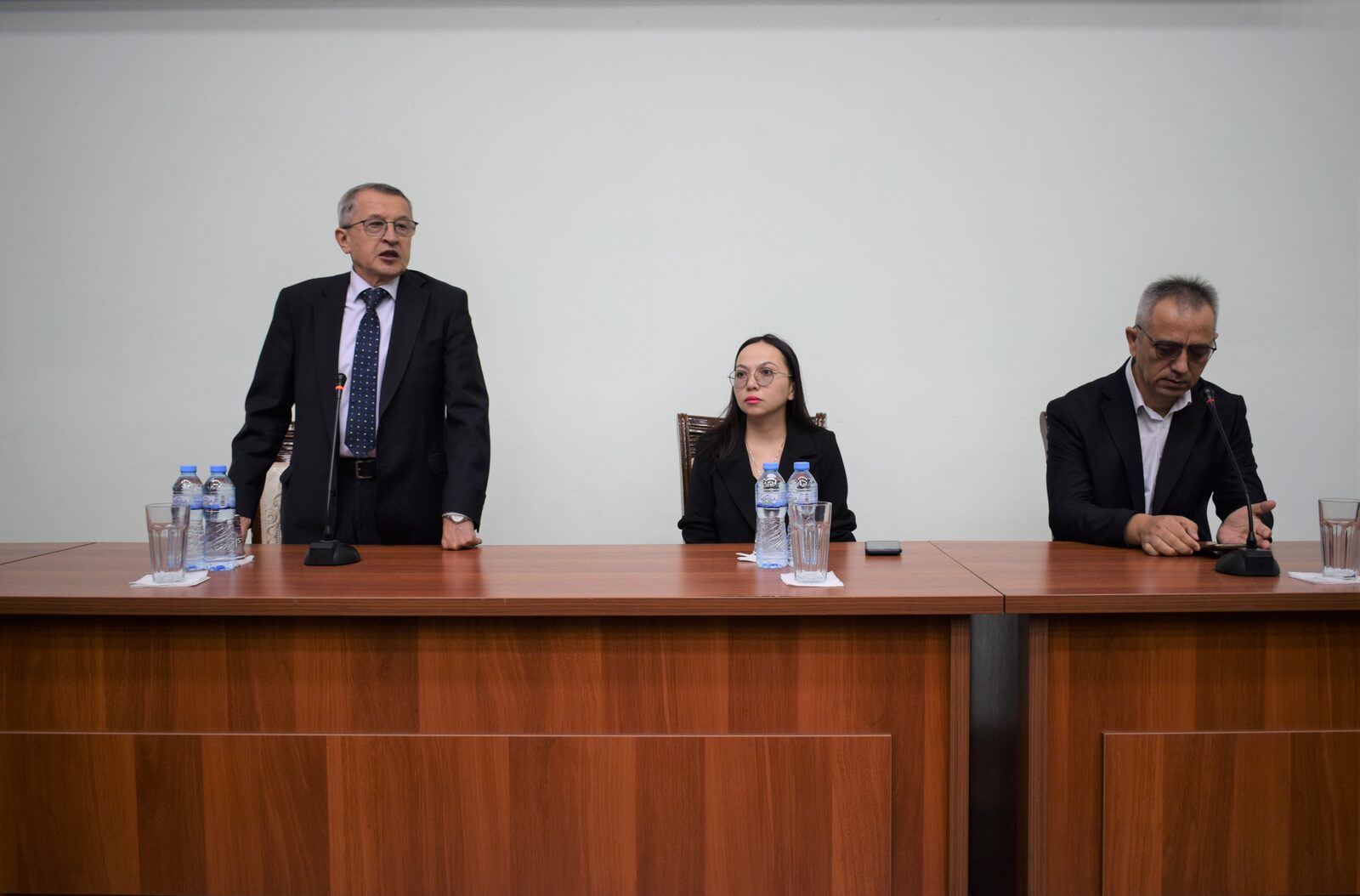 Professor-o‘qituvchilar uchun seminar-treninglar o‘tkazildi