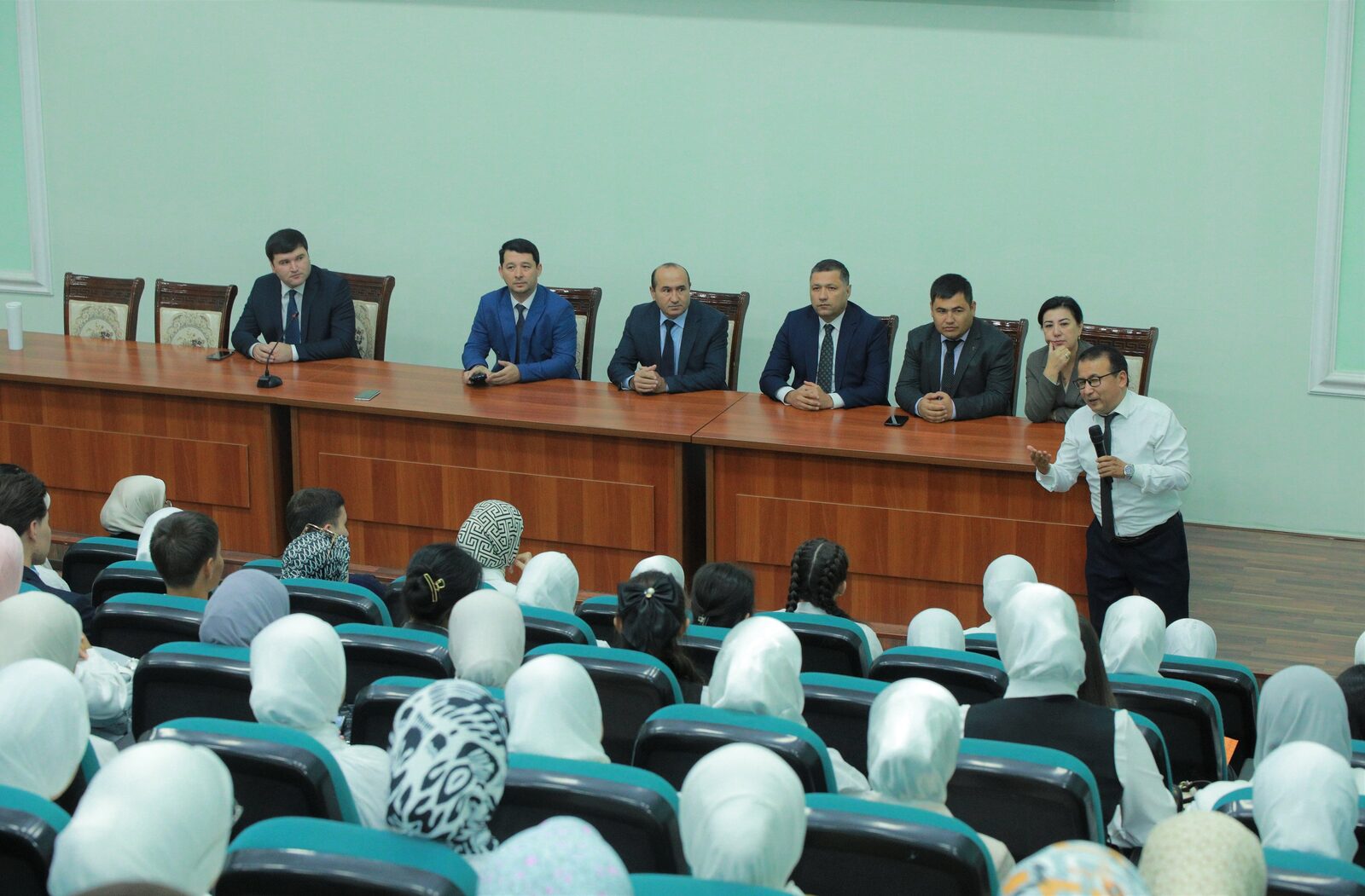 Talabalar uchun “Mustaqillik darslari” boshlandi