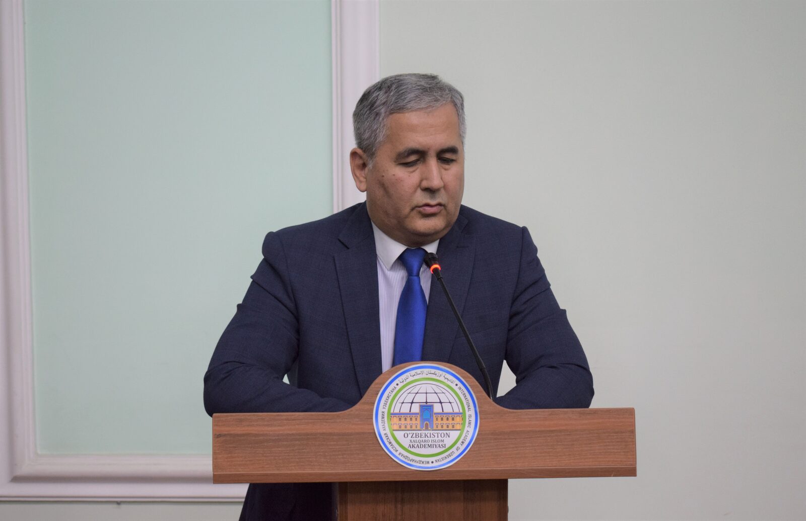 Siyosiy bilimlarni oshirish darslari davom etmoqda