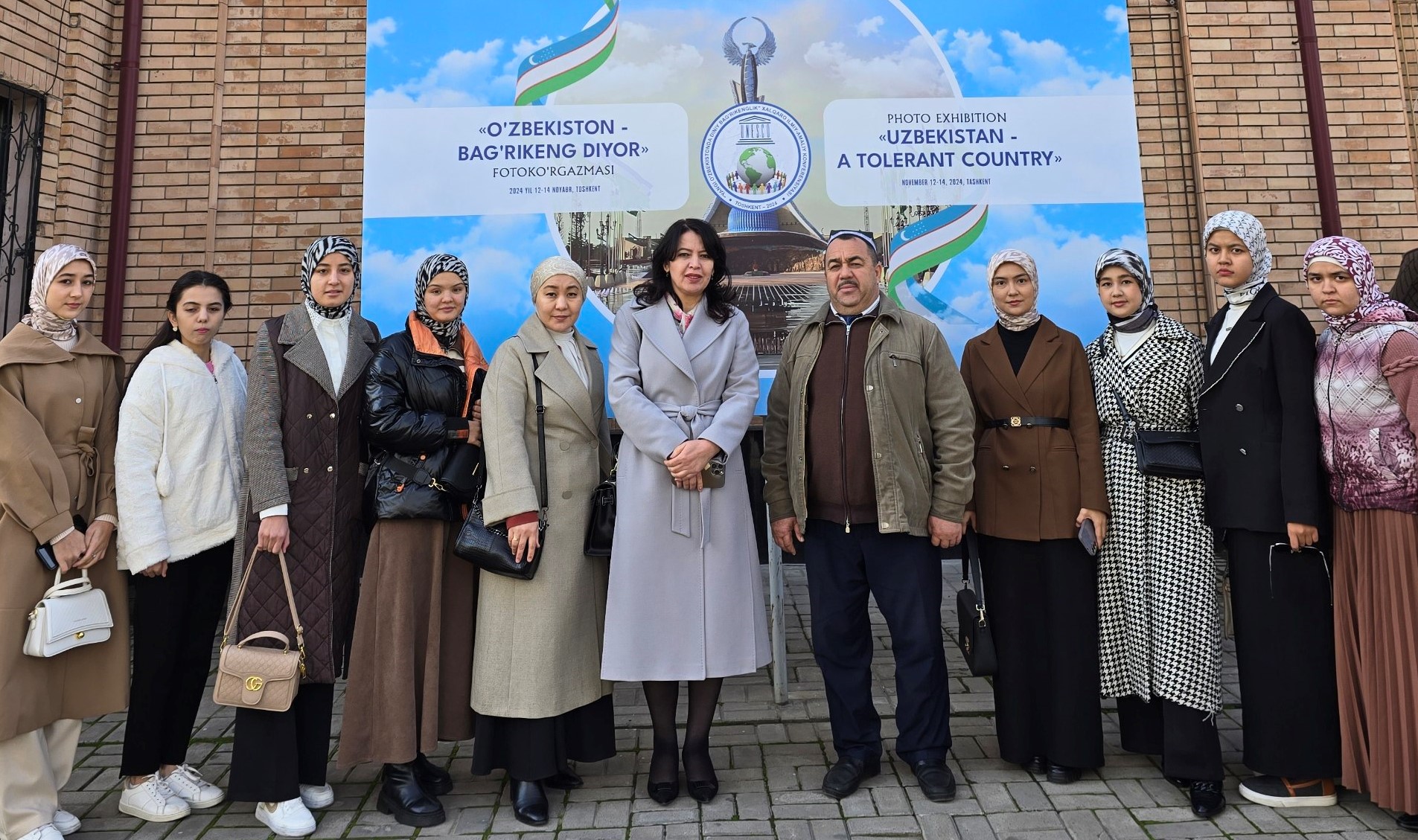Akademiya vakillari “Oʻzbekiston – bagʻrikeng diyor” nomli fotokoʻrgazmada qatnashdi