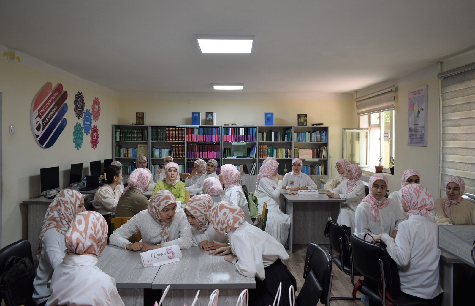 Talaba-qizlar o‘rtasida “Hadis musobaqasi” o‘tkazildi