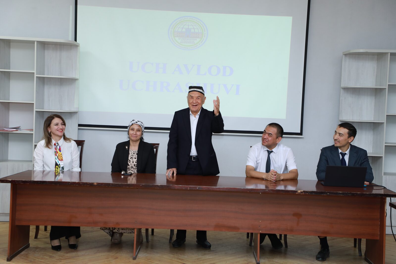Ilm va fidoyilik timsoli