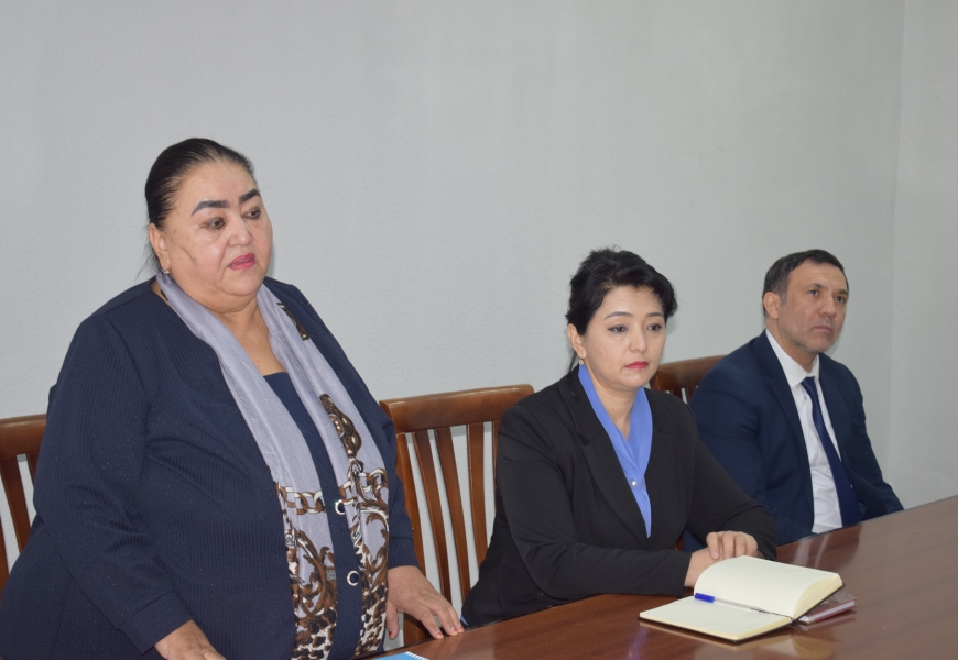 Akademiyada shoira Zulfiya Mo‘minova bilan uchrashuv o‘tkazildi