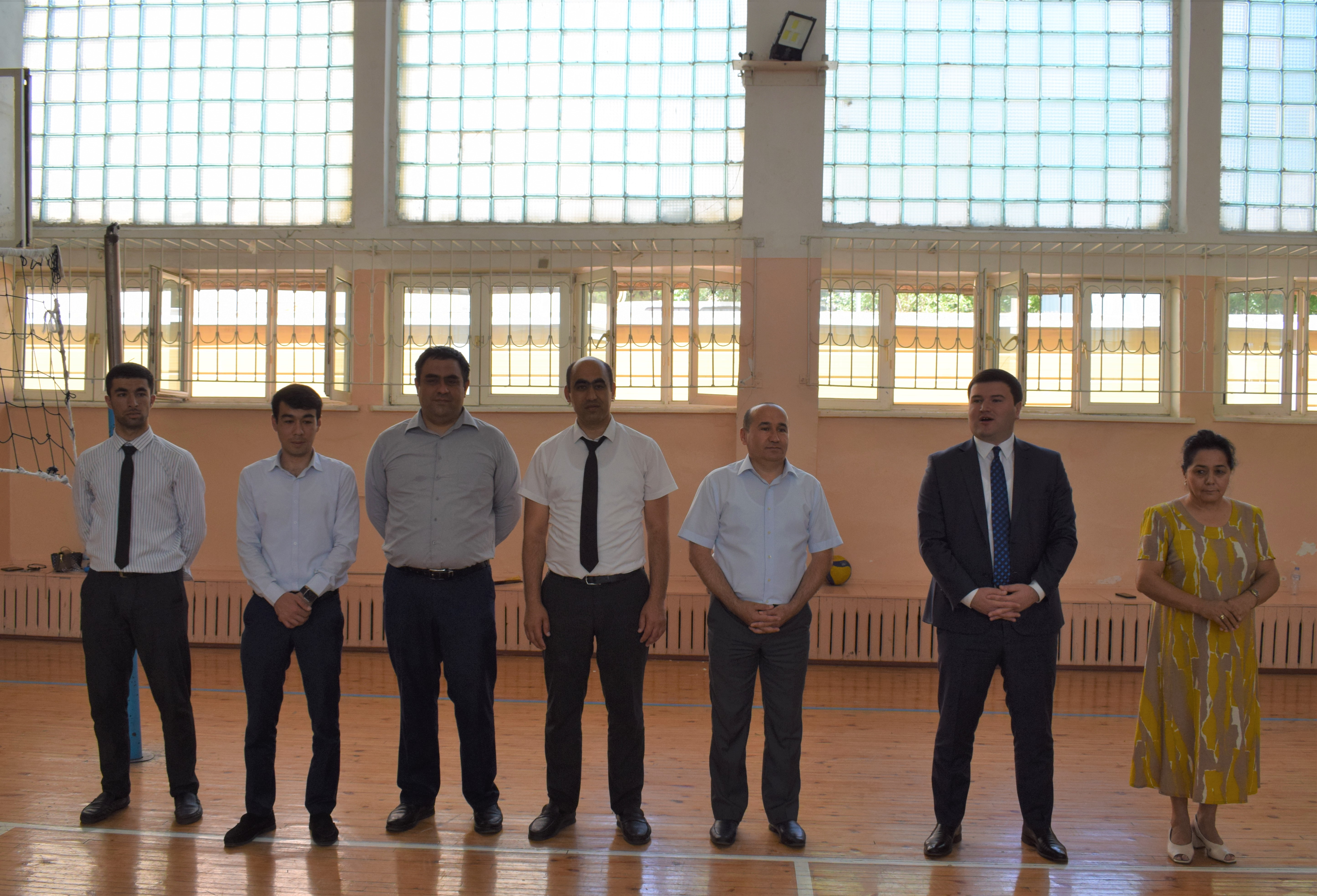 Talaba-qizlar o‘rtasida voleybol bellashuvi o‘tkazildi
