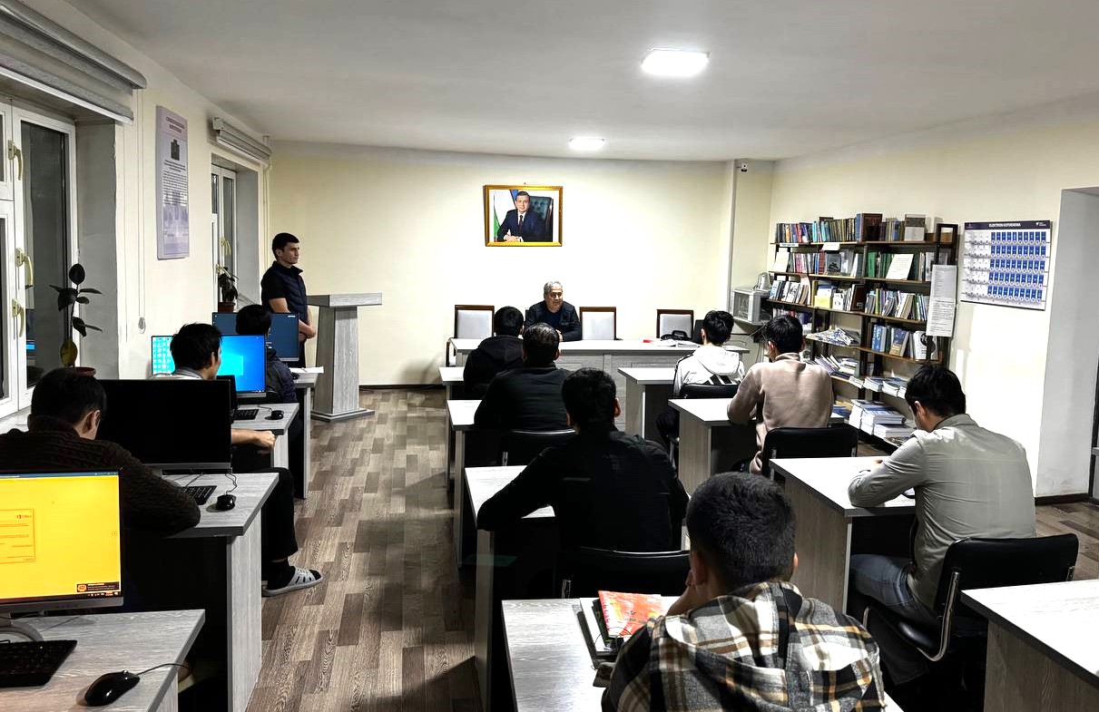 Akademiya rektori talabalar turar joyidagi yoshlar holidan xabar oldi