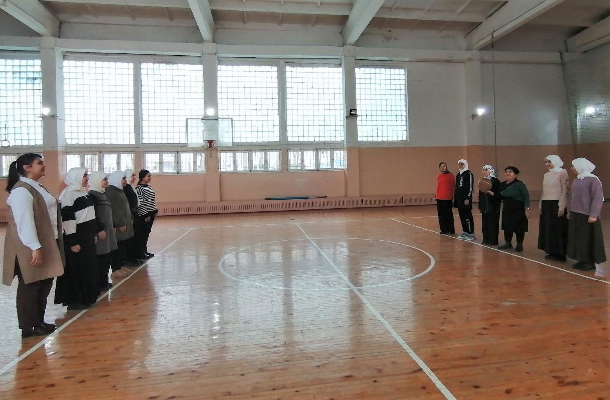 Akademiya xodimlari va talabalari o‘rtasida sport bellashuvi o‘tkazildi