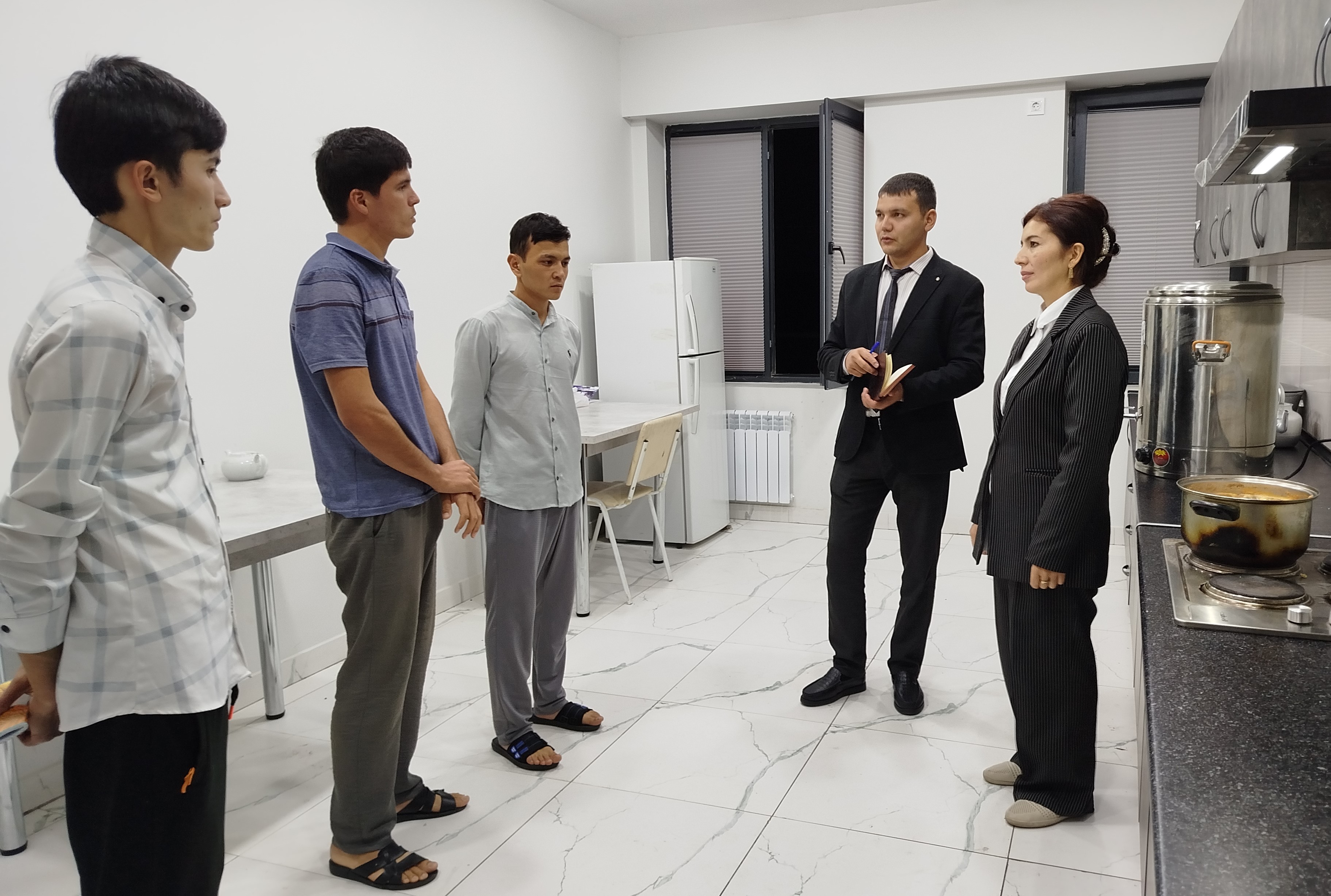 Talabalar turar joyidagi sharoitlar o‘rganilishi davom etmoqda