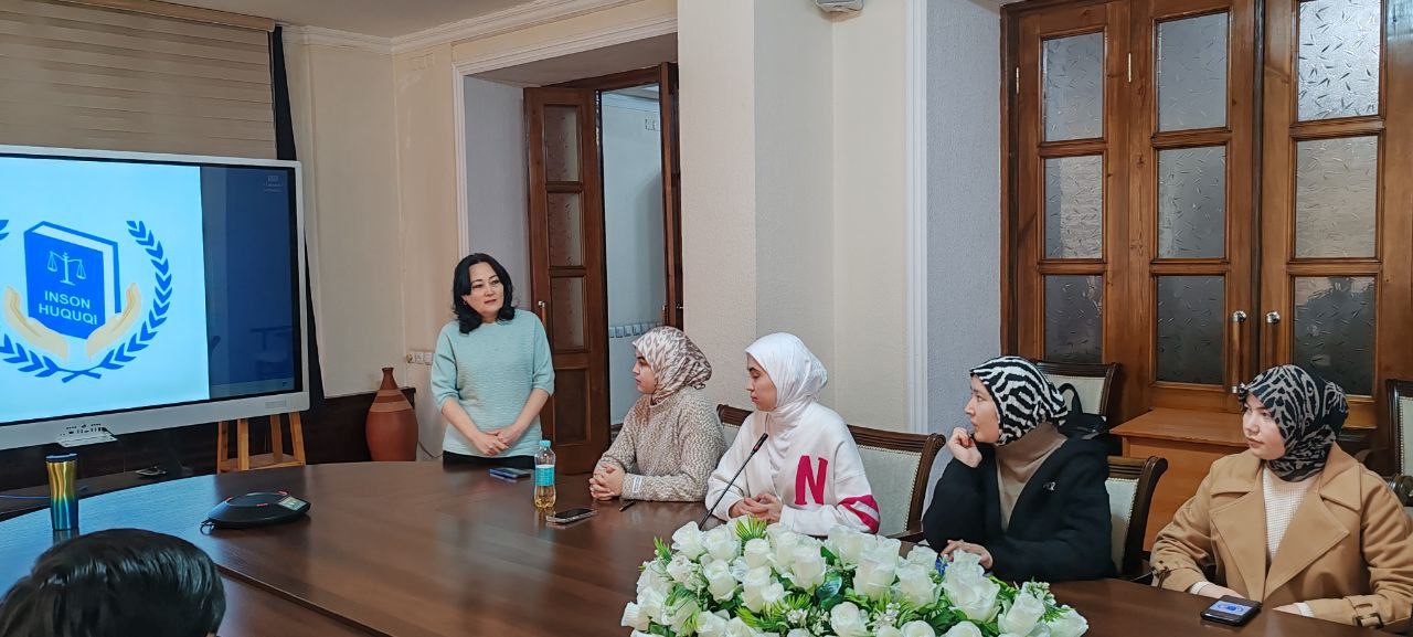 Talabalar uchun inson huquqlariga bag‘ishlangan dars mashg‘ulotlari o‘tkazildi