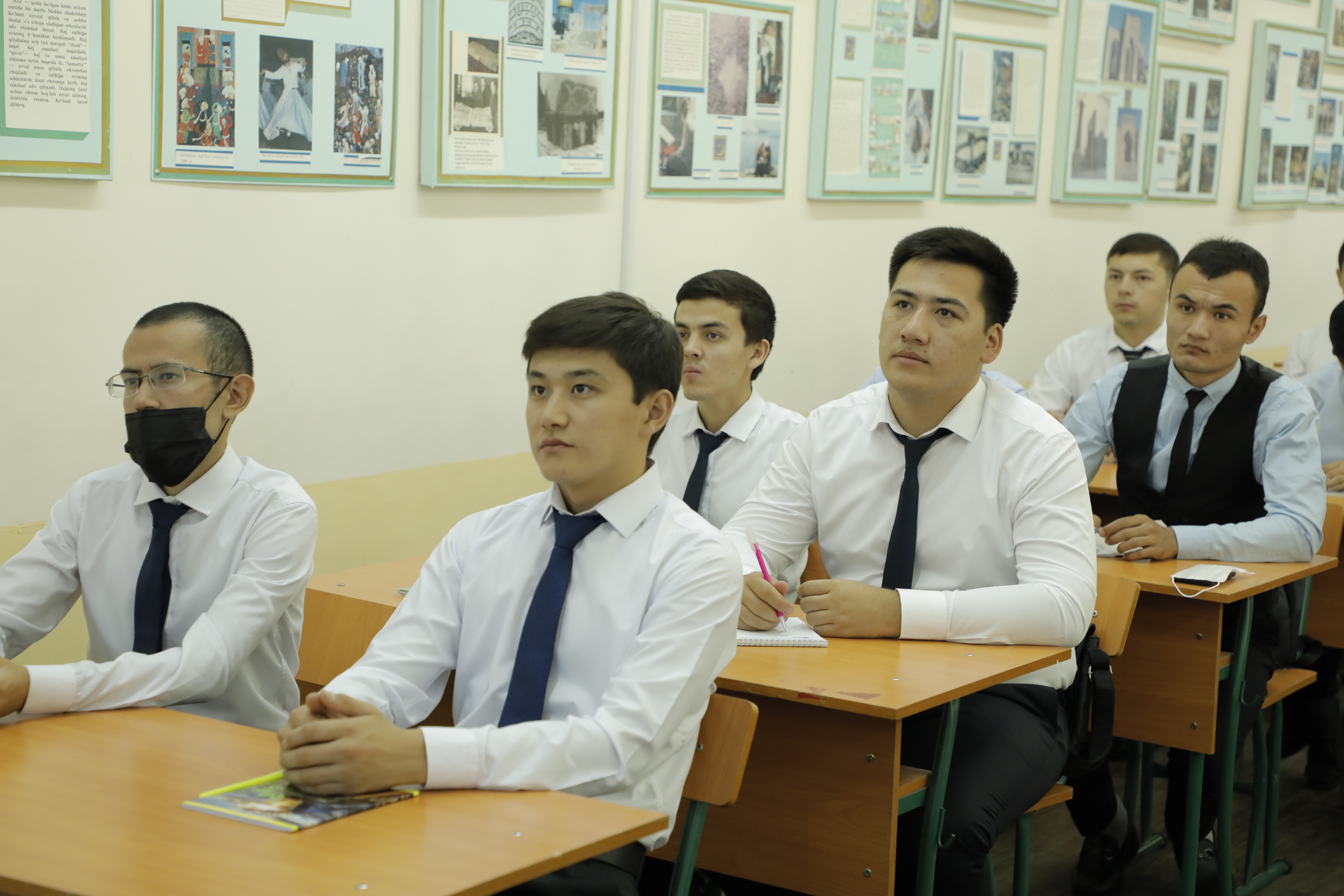 Yangi o‘quv yili “Mustaqillik darsi”dan boshlandi
